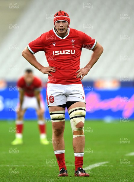 241020 - France v Wales - International Rugby Union - Seb Davies of Wales