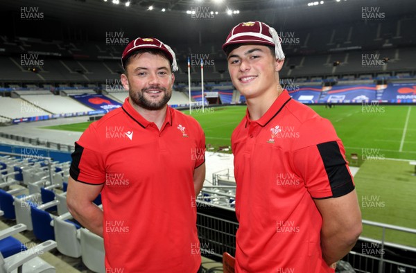 241020 - France v Wales - International Rugby Union - Sam Parry and Louis Rees-Zammit after receiving their first caps