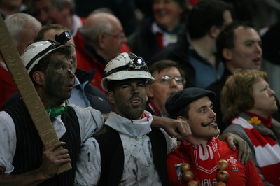 27.02.09 France v Wales... Fans. 