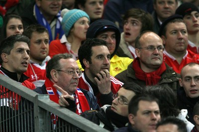 27.02.09 France v Wales... Welsh Fans watch the end of the game at Stade De France, Paris. 
