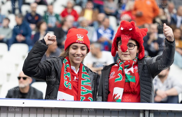 230423 - France v Wales, TicTok Women’s 6 Nations - Wales fans ahead of the match