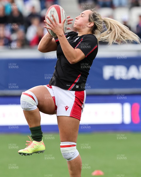 230423 - France v Wales, TicTok Women’s 6 Nations - Courtney Keight of Wales during warm up