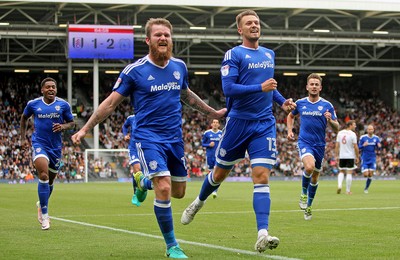 200816 - Fulham vs Cardiff City - SkyBet Championship -Pilkington goal celebration