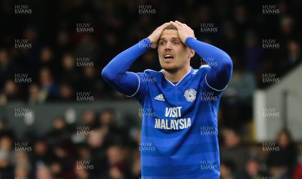 270419 - Fulham v Cardiff City, Premier League - Danny Ward of Cardiff City reacts after missing a chance to score