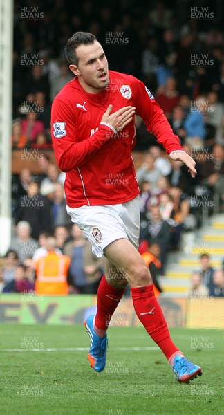 280913 - Fulham vs Cardiff City - Barclays Premier League - Jordan Mutch goal celebration(c) Huw Evans Agency