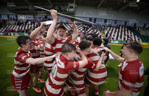 020526 - Furnace United v St Clears, U18s Boys Club Plate Final - Furnace United celebrate winning the U18s Boys Club Plate Final