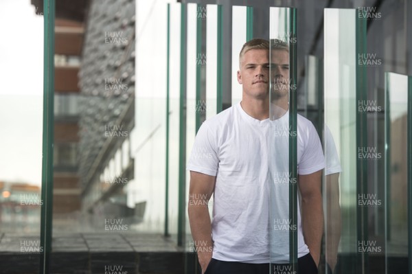 150416 - Cardiff Blues fly half Gareth Anscombe outside the Senedd in Cardiff Bay