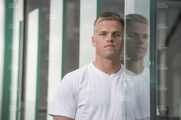 150416 - Cardiff Blues fly half Gareth Anscombe outside the Senedd in Cardiff Bay