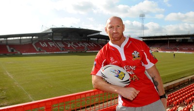 05.03.10 - Crusaders Rugby League Press Conference - Gareth Thomas who has signed for Crusaders Rugby League today. 