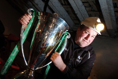 051205 - Heineken Cup Rugby - Ex Wales rugby international and miner Garin Jenkins with the Heineken cup underground at the Big Pit mining museum