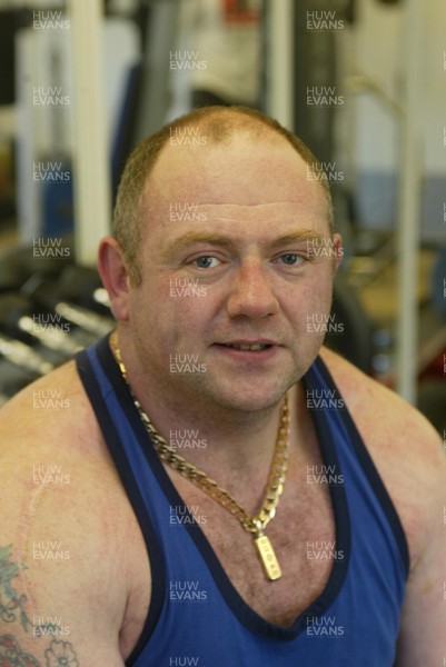 040106Insurance case study Powerlifter Garry Bamsey in the gym at his home in Port Talbot  