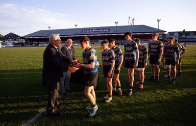 280426 - Garth Olwg v Brynteg, Boys Year 10 Final - Players are presented with their medals