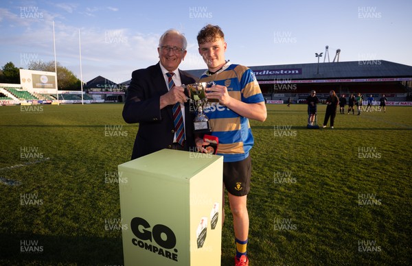 280426 - Garth Olwg v Brynteg, Boys Year 10 Final - Brynteg receive the trophy