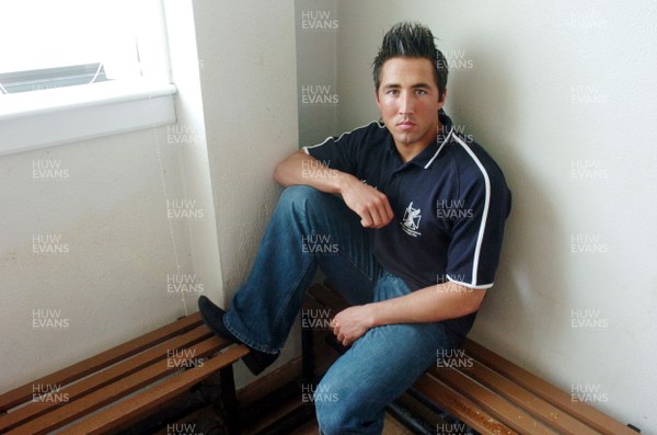 200105 - Picture shows Wales and Ospreys star Gavin Henson at St Helens Rugby Ground in Swansea