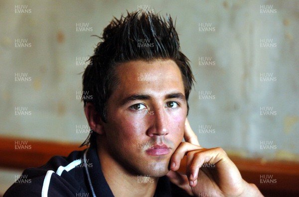 200105 - Picture shows Wales and Ospreys star Gavin Henson at St Helens Rugby Ground in Swansea