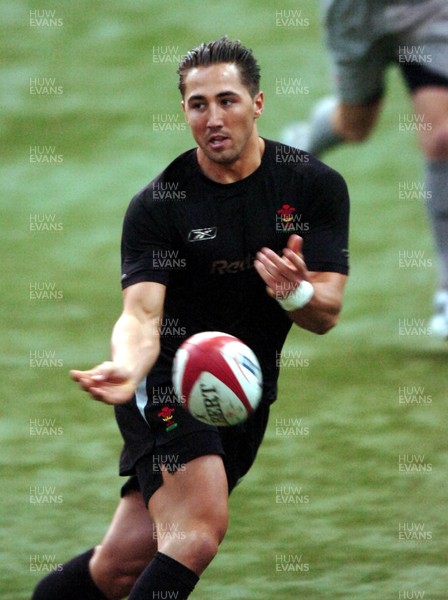 210206  Wales rugby training - Gavin Henson back in training with the Wales team     