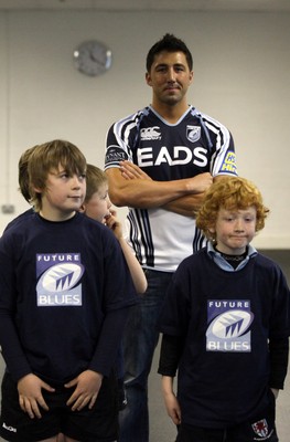 Gavin Henson 271011