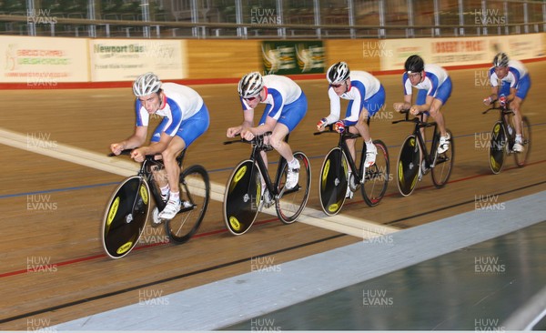 24.07.08 - GB Olympic Cycling team , Newport Velodrome, south Wales Great Britain 2008 Olympic Cycling Team members take part in a training session at the Newport Velodrome 