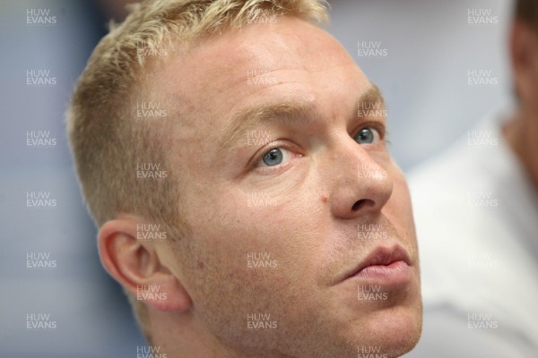 24.07.08 - GB Olympic Cycling team , Newport Velodrome, south Wales Great Britain 2008 Olympic Cycling Team member Chris Hoy 