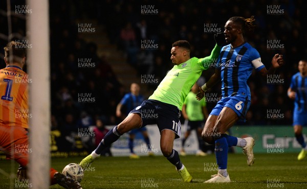 050119 - Gillingham v Cardiff City - FA Cup - Josh Murphy of Cardiff City tries a shot at goal