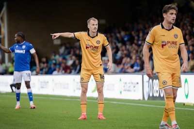 031026 - Gillingham v Newport County - Sky Bet League 2 - Alfie Merritt of Newport County