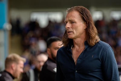 031026 - Gillingham v Newport County - Sky Bet League 2 - Gareth Ainsworth manager of Gillingham