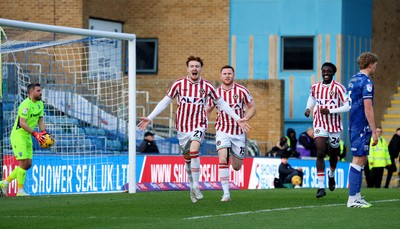 170126 - Gillingham v Newport County - Sky Bet League 2 - Michael Spellman of Newport County celebrates scoring the first goal