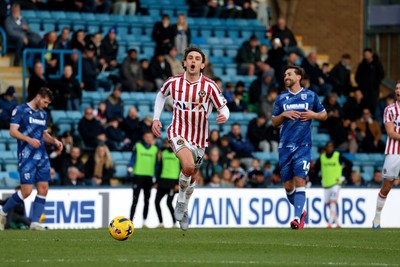 170126 - Gillingham v Newport County - Sky Bet League 2 - Harrison Biggins of Newport County