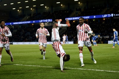 170126 - Gillingham v Newport County - Sky Bet League 2 - Cameron Antwi of Newport County celebrates scoring their second goal 