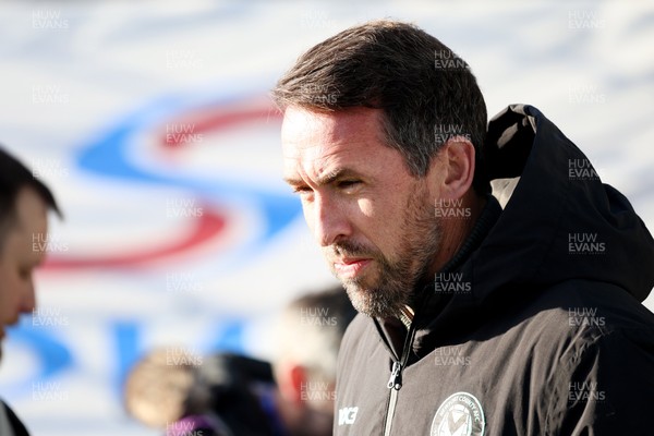 170126 - Gillingham v Newport County - Sky Bet League 2 -Christian Fuchs, Newport Manager 