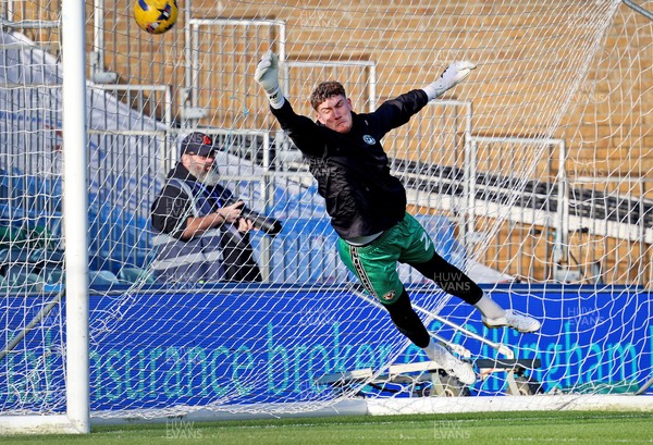 170126 - Gillingham v Newport County - Sky Bet League 2 - Jordan Wright of Newport County 