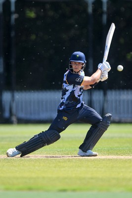 140525 - Glamorgan 2nd XI v Cardiff UCCE - T20 Blast Friendly - Callum Nicholls of Glamorgan batting