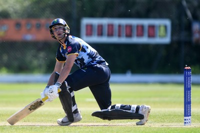 140525 - Glamorgan 2nd XI v Cardiff UCCE - T20 Blast Friendly - Henry Hurle of Glamorgan batting