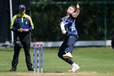 140525 - Glamorgan 2nd XI v Cardiff UCCE - T20 Blast Friendly - Ben Morris of Glamorgan bowling