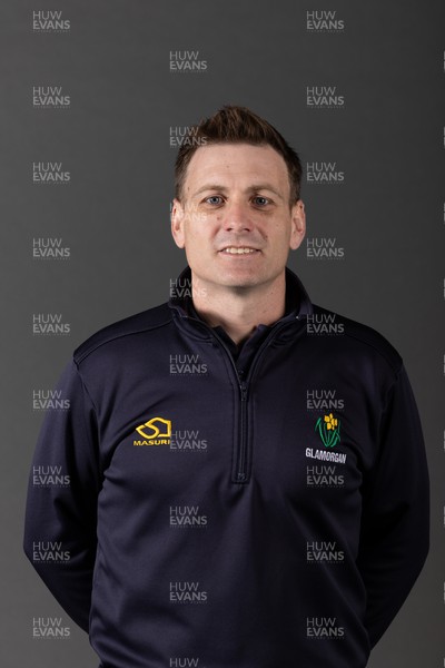 190324 - Glamorgan CCC Squad and Management Portraits - Mark Wallace
