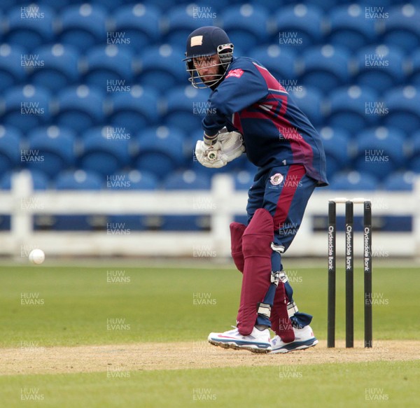 240314 - Glamorgan CCC v Cardiff MCCU - Preseason Friendly - Uzi Qureshi of Cardiff MCCU bats