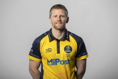 280321 - Glamorgan Cricket Squad Headshots - Royal London One Day - Tim Van Der Gugten