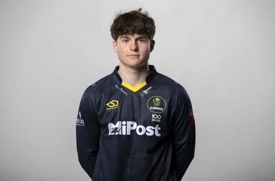 280321 - Glamorgan Cricket Squad Headshots - T20 - Alex Horton