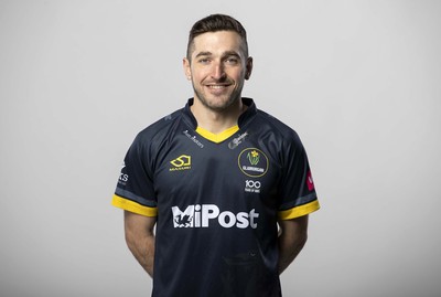 280321 - Glamorgan Cricket Squad Headshots - T20 - Andrew Salter