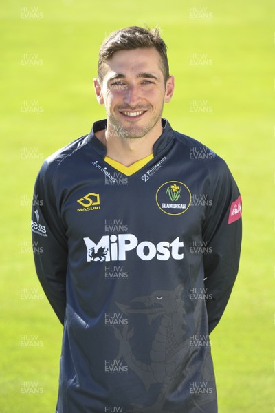 300720 - Glamorgan County Cricket Club Squad - Andrew Salter