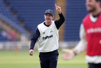 020424 - Glamorgan Cricket Training - Sam Northeast of Glamorgan