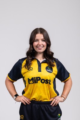 130325 - Glamorgan Women Cricket Squad Headshots - One Day Cup - Sara Phillips