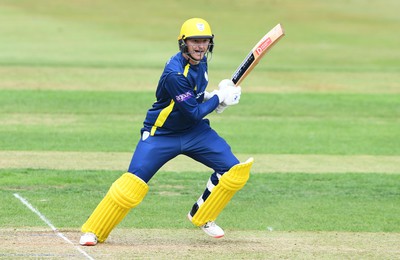 190822 - Glamorgan v Hampshire - Royal London Cup - Aneurin Donald of Hampshire plays a shot