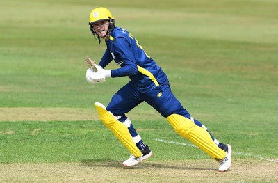 190822 - Glamorgan v Hampshire - Royal London Cup - Aneurin Donald of Hampshire plays a shot