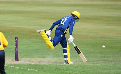 190822 - Glamorgan v Hampshire - Royal London Cup - Aneurin Donald of Hampshire is run out by Kiran Carlson