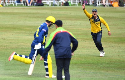 190822 - Glamorgan v Hampshire - Royal London Cup - Aneurin Donald of Hampshire is run out by Kiran Carlson