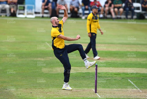 190822 - Glamorgan v Hampshire - Royal London Cup - James Weighell of Glamorgan bowls