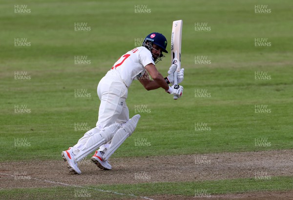 310324 - Glamorgan Cricket v Cardiff UCCE - Pre Season Friendly - Zain Ul-Hassan of Glamorgan batting