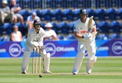 030525 - Glamorgan v Derbyshire, Rothesay County Championship Division 2, Day 2 -