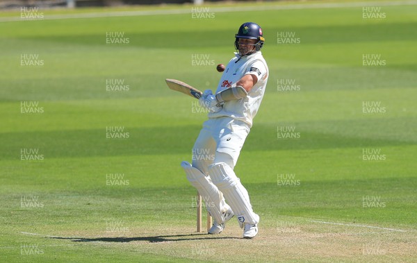 030525 - Glamorgan v Derbyshire, Rothesay County Championship Division 2, Day 2 - Timm van der Gugten of Glamorgan takes avoiding action from the ball
